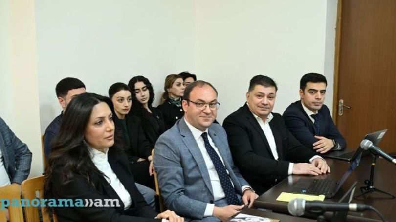 Խաչիկ Գալստյանի և Արամ Քոչարյանի խափանման միջոցի հարցը քննվում է դռնփակ
