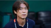 South Korea football coach quits