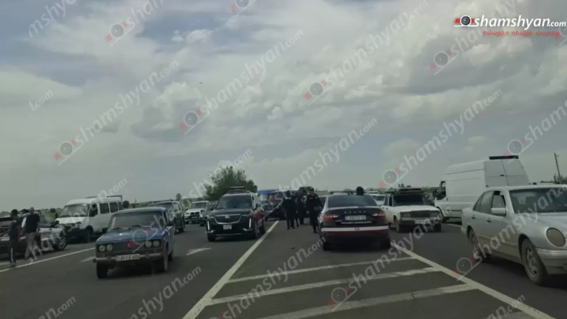 Գյուղացիները փակել էին Երևան–Արմավիր ավտոճանապարհը․ պատճառը՝ լոլիկի արտահանման խնդիրներն են