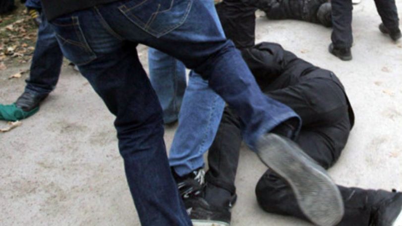 Two teens hospitalized after school fight in Armenia's Kotayk; director clarifies students involved