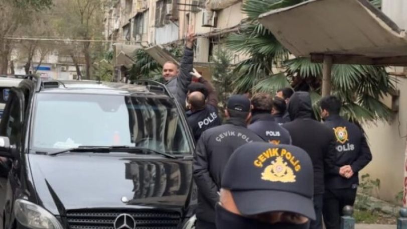 Azerbaijan hands down long prison sentences to 7 journalists