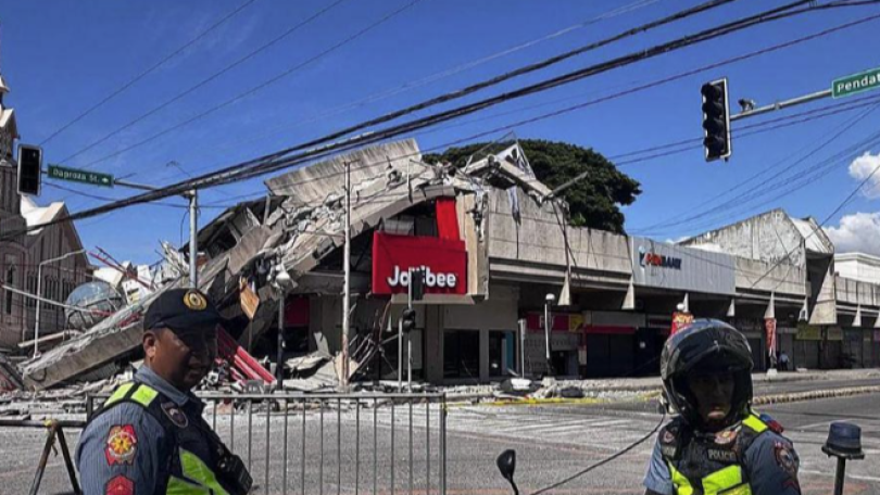 At least 19 dead in Philippines quake