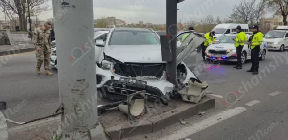 Խոշոր վթար՝ Իսակովի պողոտայում