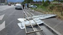 Խոշոր վթար Երևանում. Ցուցանակը կոտրվել է, իսկ երկաթե էլեկտրասյունը՝ տապալվել