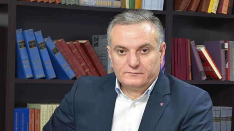 ՔՊ-ն թող գրի. «Եթե ՀՀ քաղաքացին քվեարկում է ոչ ՔՊ օգտին՝ նա համարվում է «խաղաղության դեմ գործող անձ» և տուգանվում է». Զաքարյան