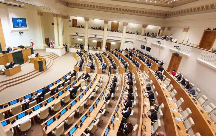 Georgian lawmakers brawl over 'foreign agent' bill
