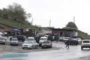 Armenian border villagers block interstate highway