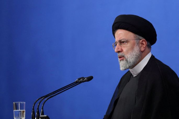 Iran declares five days of mourning after president killed in copter crash