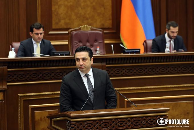 Ըստ Ալեն Սիմոնյանի՝ եկել է ժամանակը, որ եկեղեցին հարկեր վճարի