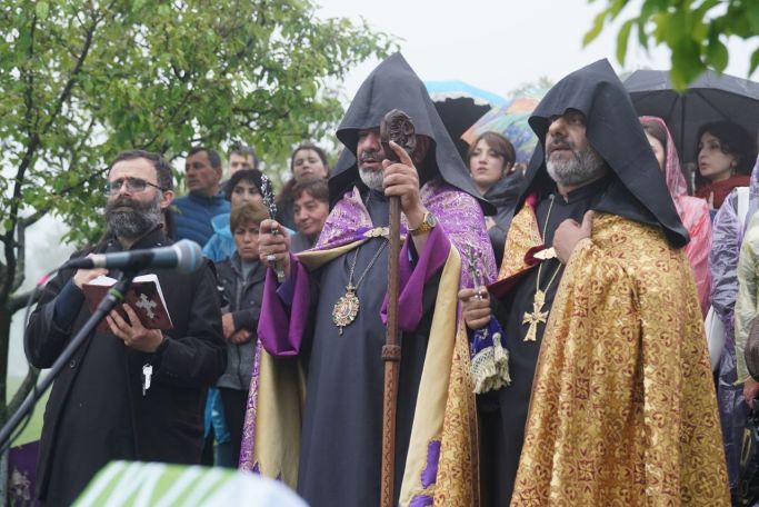 Տաթևի վանքի հարակից տարածքում բացվեց պտղատու նոր այգի