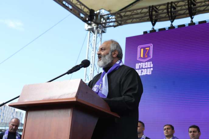 Այս հրապարակից ես գնալու եմ կառավարական ամառանոց. Բագրատ սրբազան