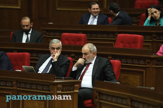 Armenian defense minister off to Brussels