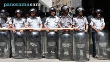 Tensions run high outside Armenian Foreign Ministry amid protest