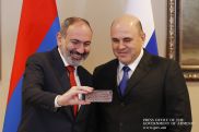 Russian PM wishes Pashinyan happy birthday