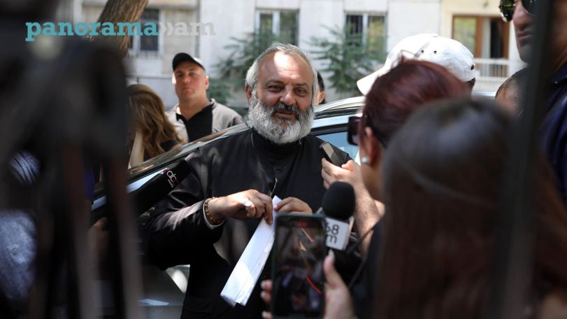 Защитник прав человека избегает встречи с нами – архиепископ Баграт Галстанян