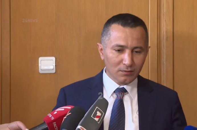 Սյունիքի մարզպետը չհստակեցրեց, թե Ադրբեջանի հետ սահմանից արդյոք ռուս սահմանապահներն ամբողջությամբ են դուրս եկել