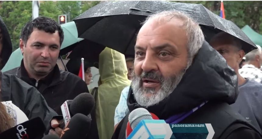 Արդյունքի արձանագրումը մեկն է՝ այս մարդու հեռացումը կամ հեռանալը. Բագրատ Սրբազան