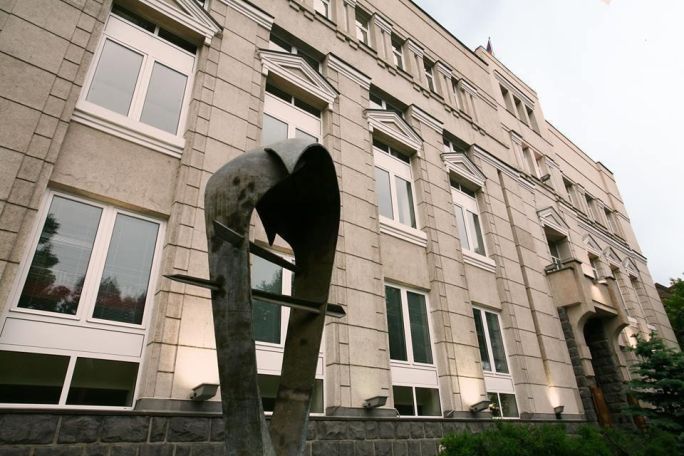 Armenia's Central Bank reduces refinancing rate to 8%