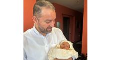 Ваан Керобян: Старшая дочь подарила мне первую внучку