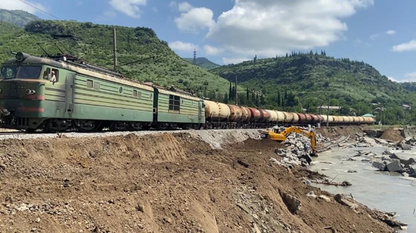 Железнодорожное сообщение между Арменией и Грузией восстановлено