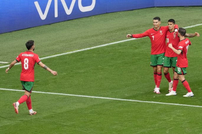 Who plays today at Euro 2024?