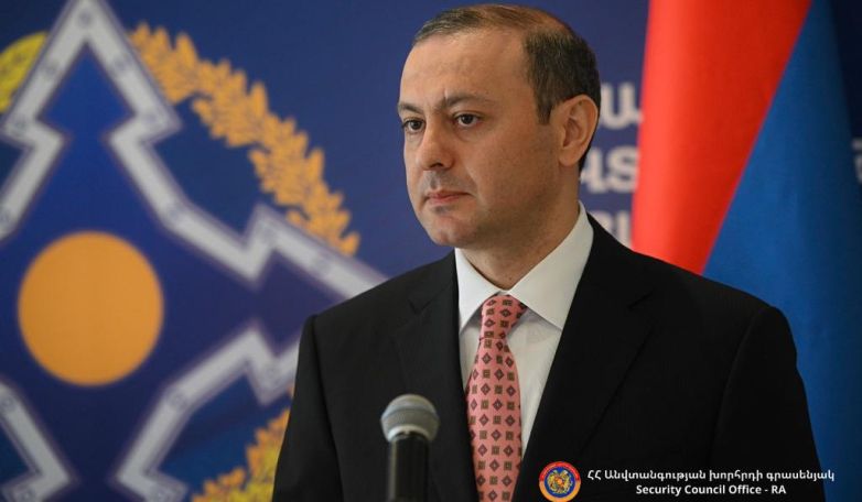 Ոսկան Սարգսյան. Անվտանգության խորհրդի քարտուղարի պաշտոնում Արմեն Գրիգորյանի լինելը վտանգավոր է Հայաստանի համար