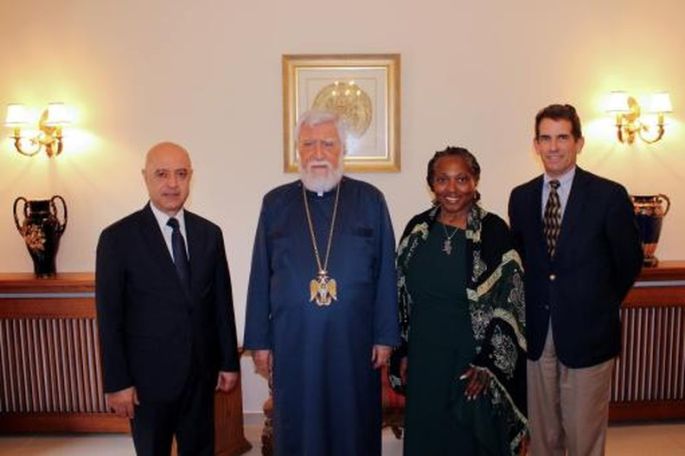 Catholicos Aram I meets with United Church of Christ head
