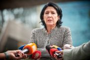 Президент Грузии увидела угрозу для страны после переноса военных учений с США