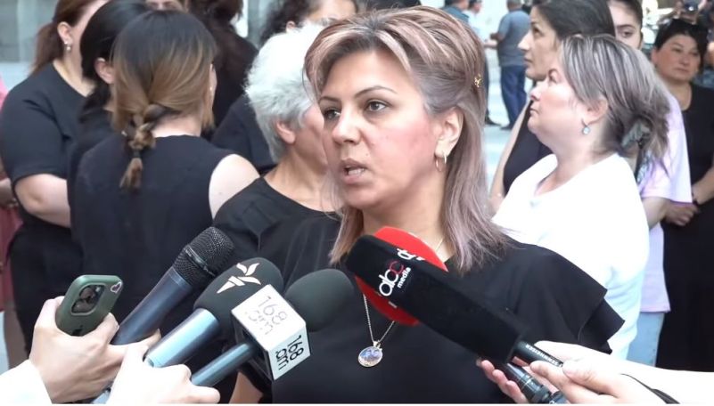 Families of Artsakh victims demand government efforts to move their bodies to Armenia