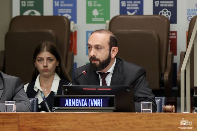 Armenia continuously makes efforts towards full normalization with Turkey, FM says