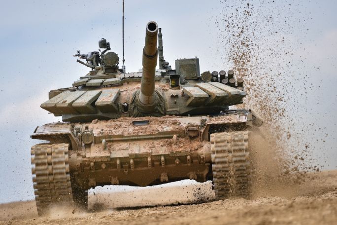 Танковые экипажи ЮВО в Армении выполнят заезды на танкодроме полигона Алагяз