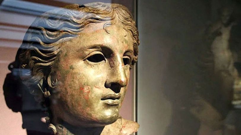 Armenian government allocates funds for display of Goddess Anahit statue