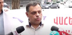 «Бесконечные очереди, расходы на дорогу»: жители Чаренцавана требуют вернуть перенесенный в Раздан паспортный отдел