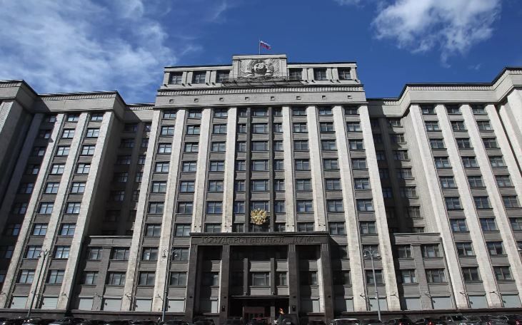 Госдума приняла закон, который вводит миграционный режим высылки иностранцев из РФ