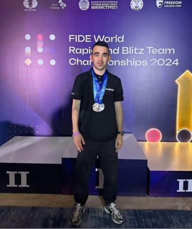 Armenian GM's team wins bronze at World Blitz Team Championship