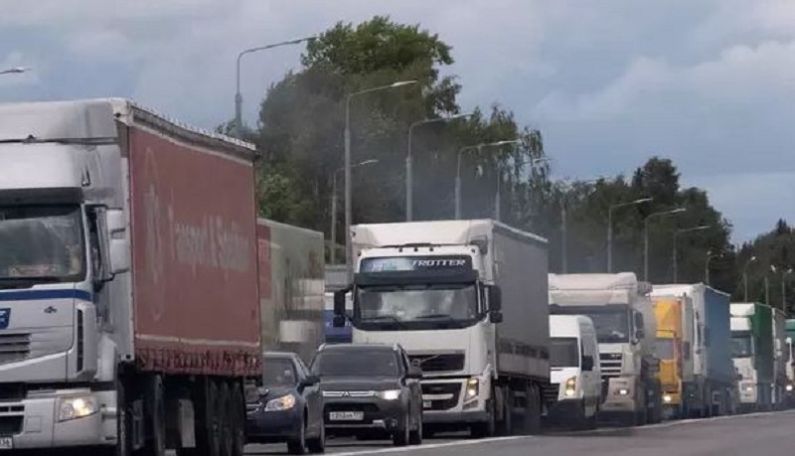 Дорогу из РФ в Грузию через КПП «Верхний Ларс» открыли для всех видов транспорта
