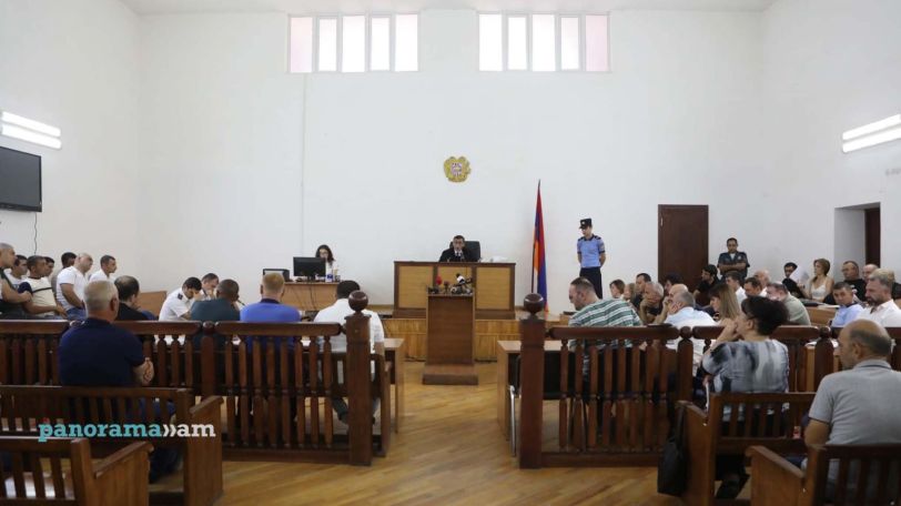 «Հունիսի 12-ի» գործով 12 կալանավորներ ազատվեցին դատական նիստերի դահլիճից