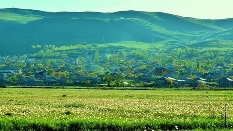 Quake damaged dozens of buildings in Armenian village