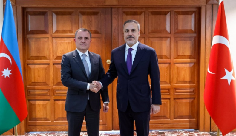 Հաքան Ֆիդանը հանդիպել է Ջեյհուն Բայրամովի հետ