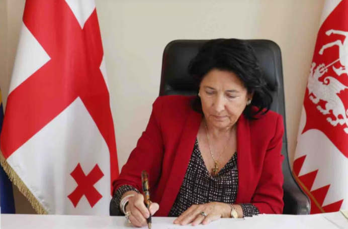 Վրաստանը պետք է պատրաստվի մի ընտրության, որը համարժեք է լինելու հանրաքվեի՝ Եվրոպա, թե Ռուսաստան․ Սալոմե Զուրաբիշվիլի