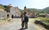 Вардан Восканян: Быть может, фотография четы Алиевых в Дадиванке станет отрезвляющей