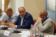 Бекарян: Утверждения о том, что переговоры между Арменией и Азербайджаном проходят без посредника, является ложью