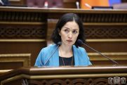 10-րդ դասարանի «Պատմություն» առարկայի դասագիրք չունենք, դա անելու ենք թղթապանակի միջոցով. ԿԳՄՍ նախարար