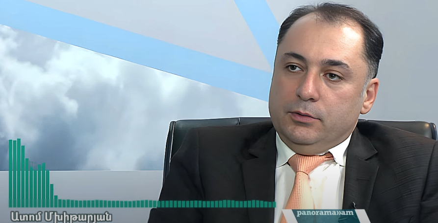 Կրթության փորձագետ. Նորմալ չէ, որ աշակերտը գնալու է դպրոց առանց դասագրքի ու նաև նորմալ չէ, որ դրա համար պատասխանատվություն չեն կրում