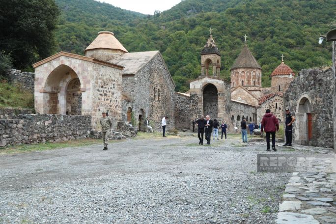 Foreign diplomats accredited in Azerbaijan visit Dadivank