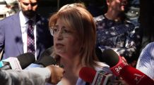 Protest outside UN Armenia Office demands release of Armenian prisoners