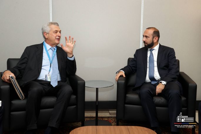 Armenian FM, UN refugee chief meet in New York