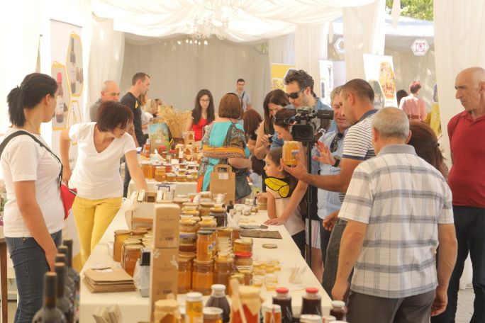 Yerevan to host Meghraton exhibition and sale of bee products