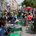 Жители Европы стали ужинать в ресторанах раньше, чем до пандемии