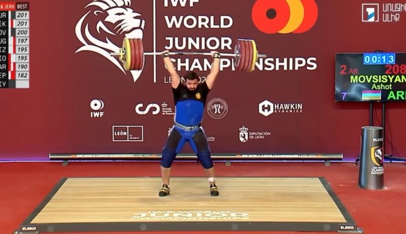 Armenian weightlifter Ashot Movsisyan wins bronze at Junior World Championships
